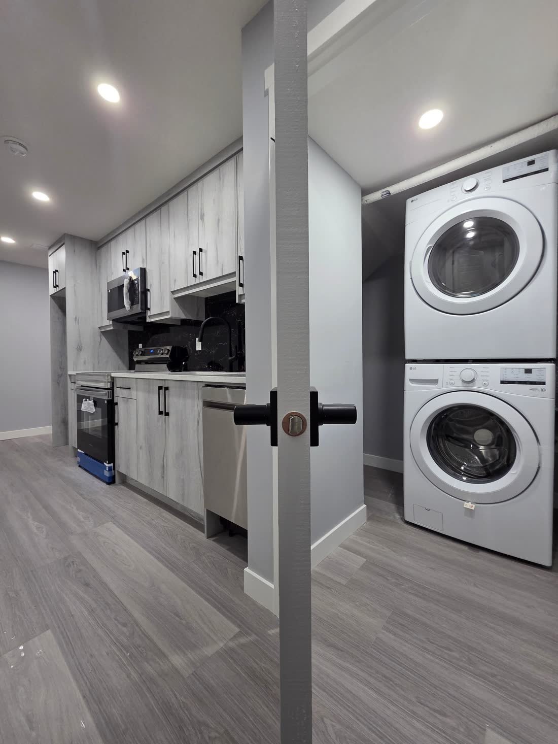 Legacy Circle - Secondary Suite photo 12, Secondary Suite Unit Calgary