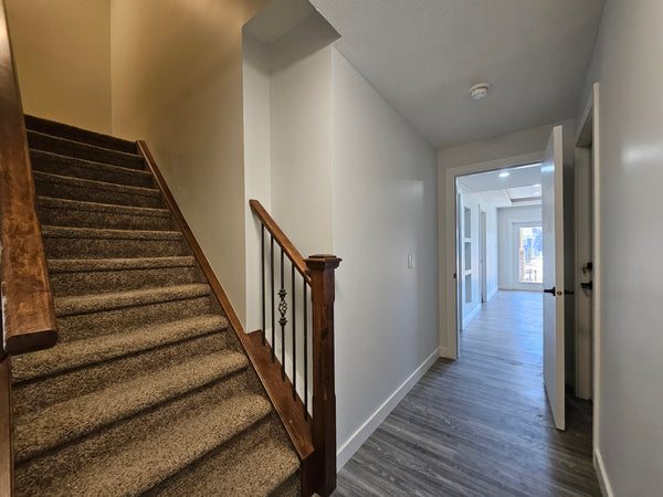 Lakepointe Drive -  Walkout Secondary Suite
