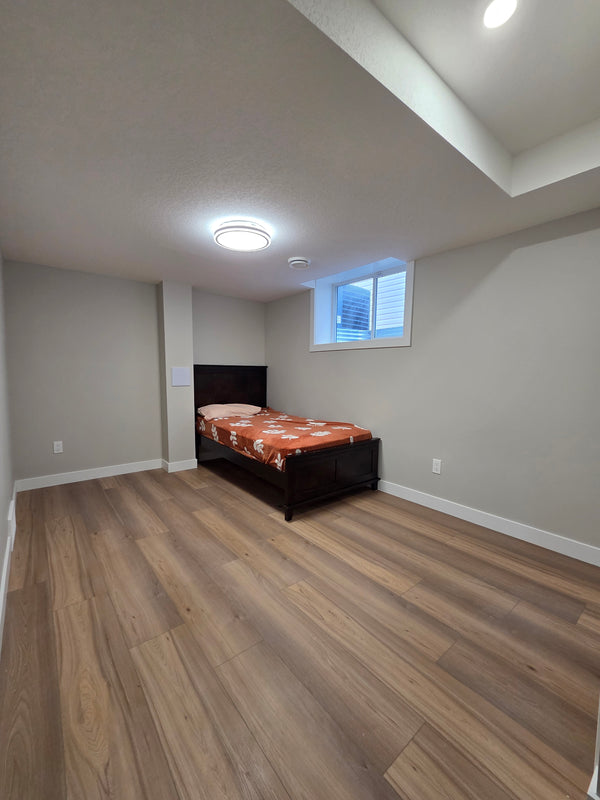 Rockyspring Circle - Secondary Suite