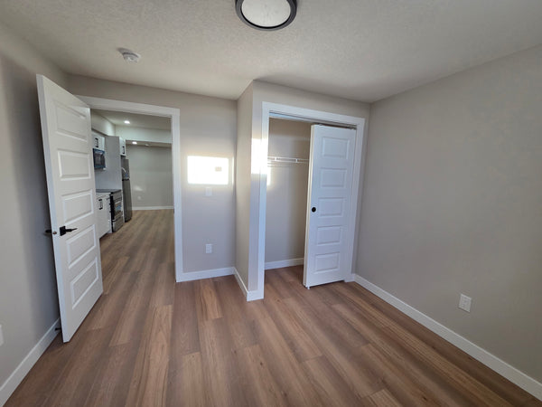 Lewiston Drive - Secondary Suite