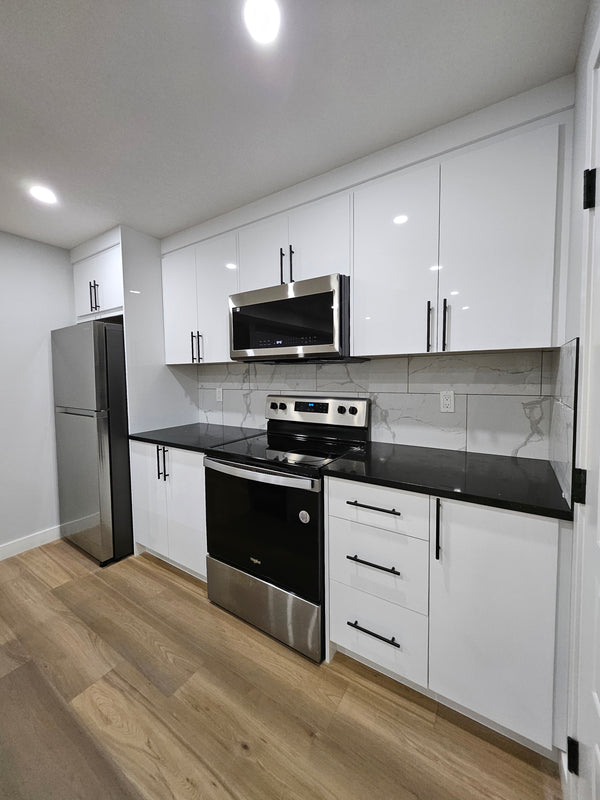 Carrington Ave - Secondary Suite