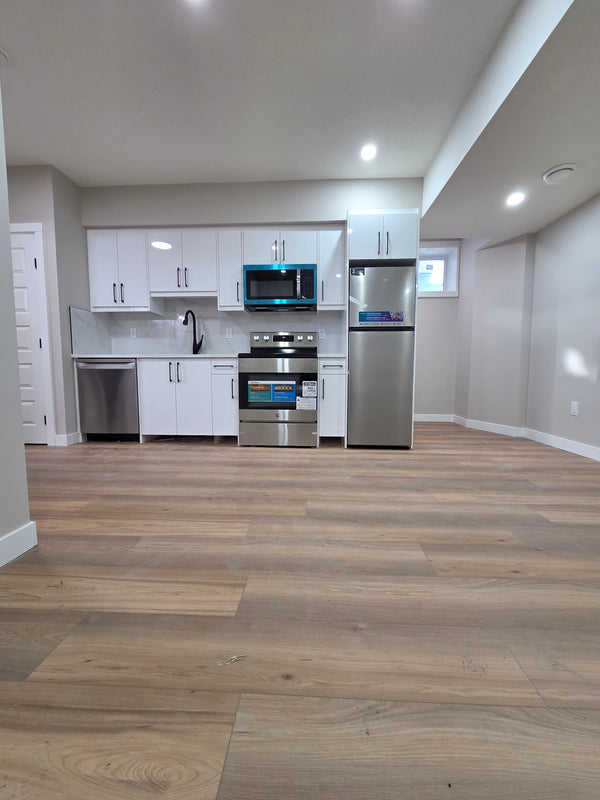 Lewiston Drive - Secondary Suite