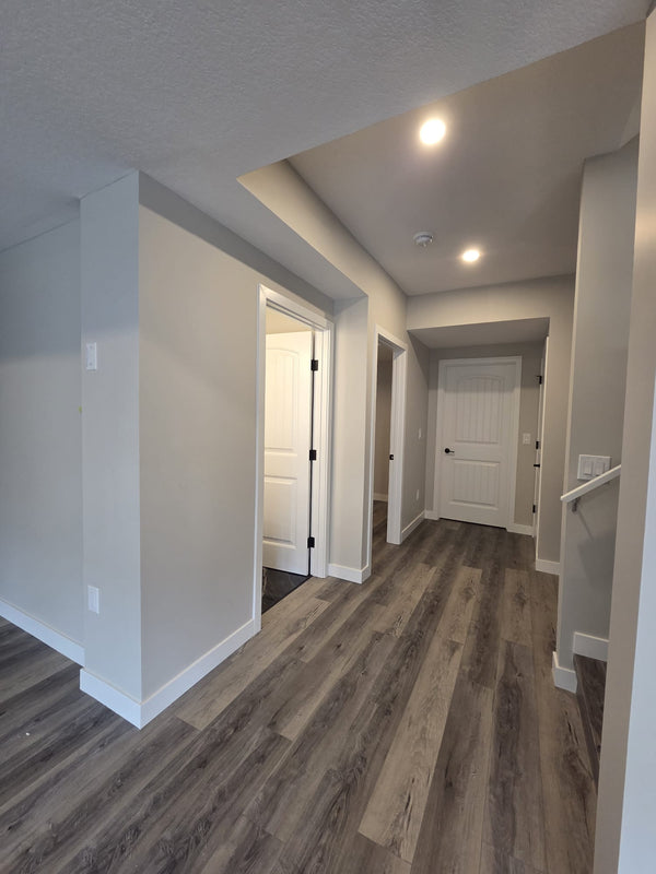 Masterscape - Walkout Secondary Suite